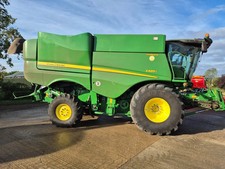 JOHN DEERE S685i Hillmaster Combine Harvester, Year 2016