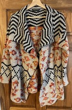 Sugar Crisp Chevron Shawl