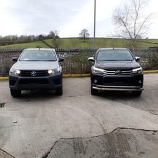 Toyota Hilux MK7 wheel nut x1