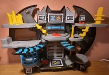 Imaginext DC Super Friends Batman Batcave