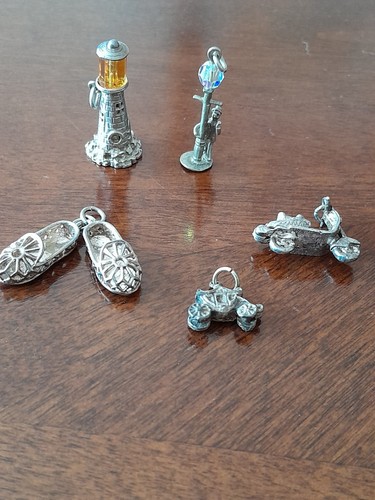 Job lot silver charms - of,