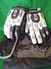 Belief Adult Cricket Gloves