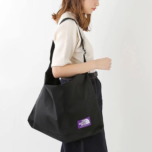 The north face black shoulder - north,