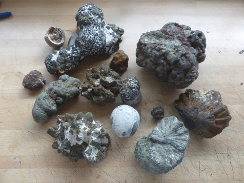 Small collection geology - of,