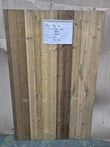Flat top wooden timber - wooden, garden