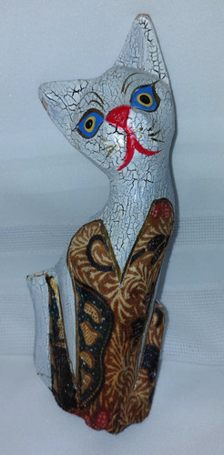Abrstract cat hand carved - cat,
