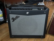 Fender Mustang III 100W Guitar