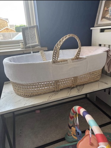 Wicker oval moses - oval,