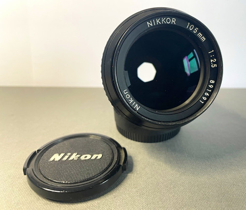 Nikon nikkor 105mm - nikkor, f/2.5