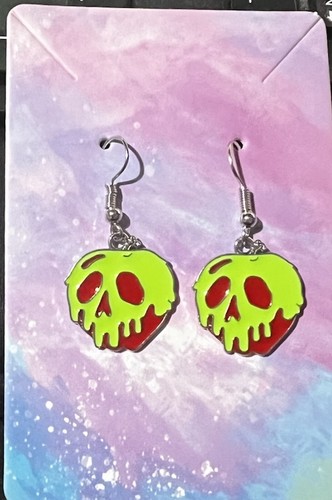 Evil queen poison - poison, apple