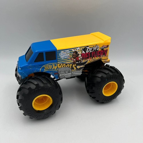 Hot wheels monster trucks - hot,
