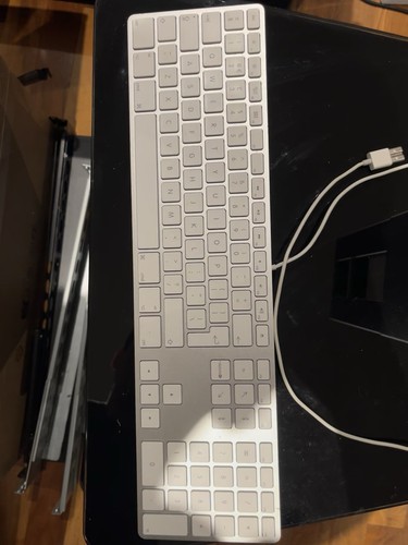Genuine apple wired - apple,
