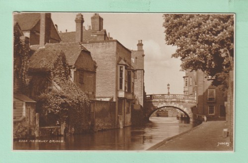 Berkshire postcard newbury - -,