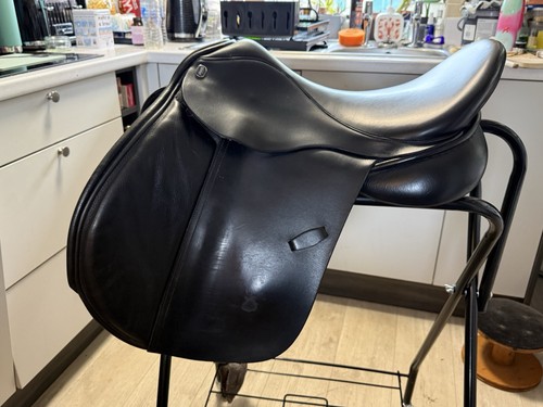 Saddle black mw all - saddle, 17”