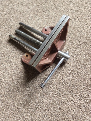 Vintage carpenters - vintage, p&b