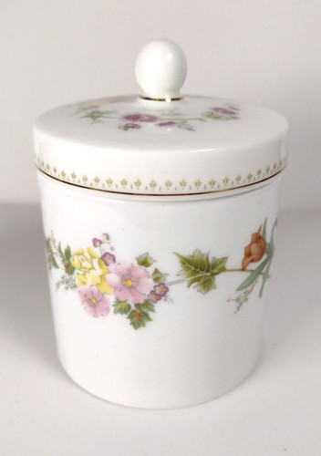 Wedgewood bone china - bone,