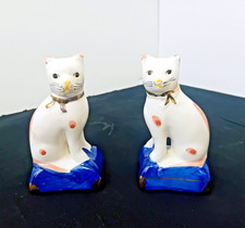 Vintage Staffordshire Style Pair of Mantle Cats