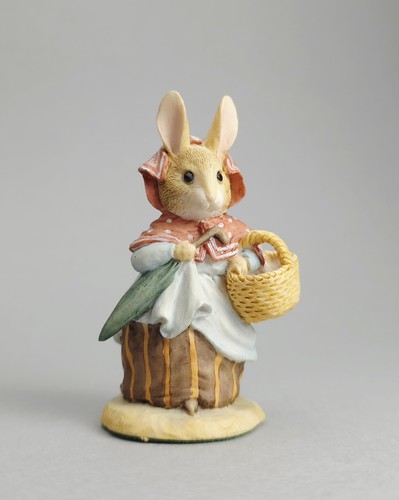 Border fine arts - arts, beatrix
