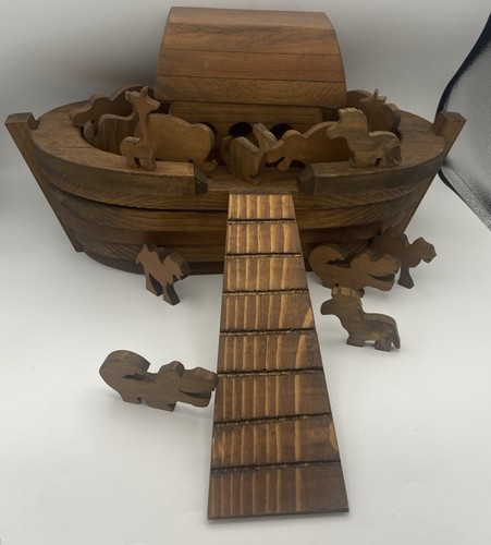 Vtg handcrafted noah ark - noah's,