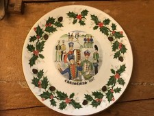 Royal Grafton fine bone china Christmas 1987 plate