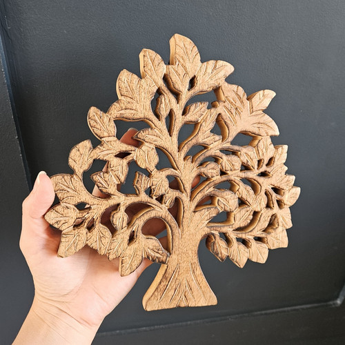 Carved wooden tree - tree, of