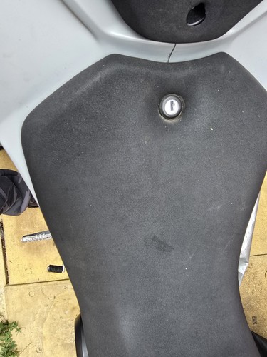 Genuine yamaha mt125 - mt, 125