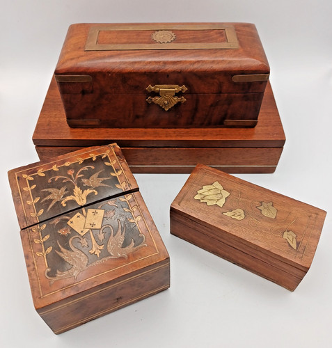 Antique wood sorrento - wood, card