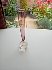 Very Pretty Vintage Lilac Bud Vase with Controlled Bubble Base 8" 10.3 cm H VGC