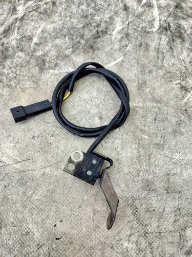 Rear stop switch - for, bmw
