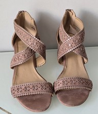 Tu Soft Pink Leather Laser-Cut