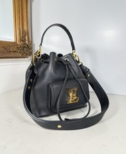 Louis Vuitton LV LockMe Bucket