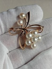 14ct gold Mikimoto pearl brooch