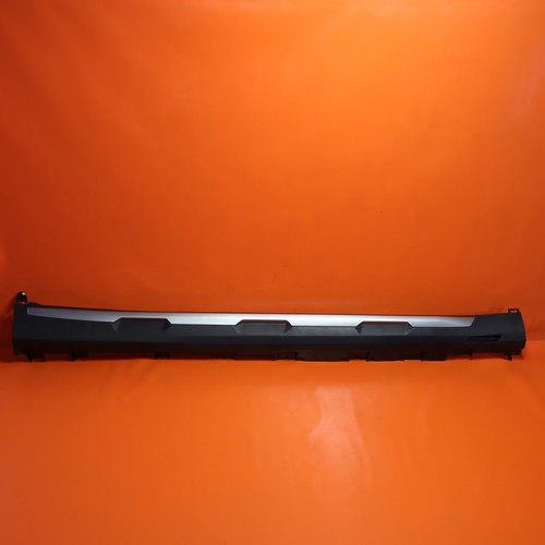Bmw rocker molding right - bmw,