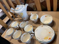 Alfred Meakin Crocus Pattern Tea Set For 6 People