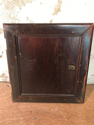 Vintage bracket mantle - vintage,