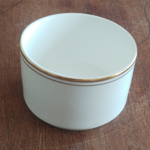 Royal doulton gold concord - gold,