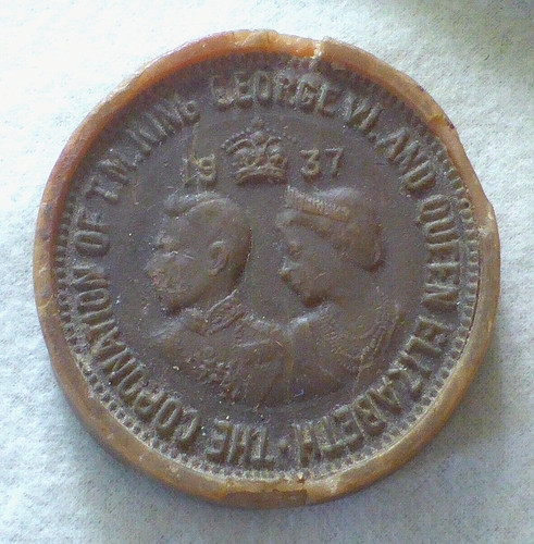 Rare vinolia soap medallion - rare,