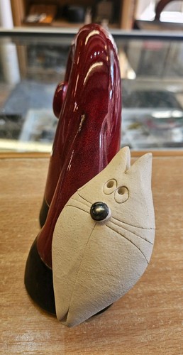 Art studio pottery - art, or