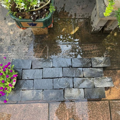Black basalt riven block setts - basalt,