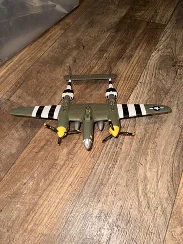 Lighting 72 die cast - p-38,