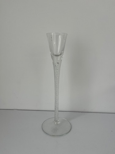 Air twisted tall - twisted, flute