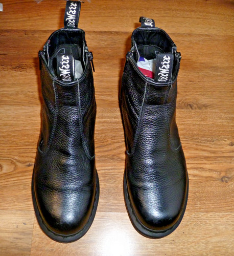 Martens 2976 zips - w/zips, black