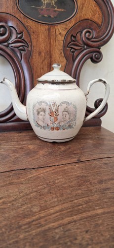 Rare queen victoria diamond - rare,