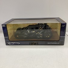 Hot Wheels Collector Batman Series 1/18 Batmobile (Batman Begins) MT9931G