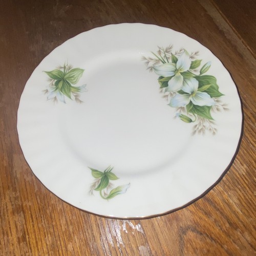 Vintage royal albert - royal, trillium