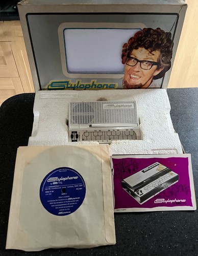 Stylophone electronic organ