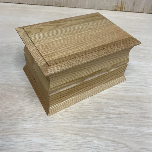 Oak wooden cremated remains - oak,