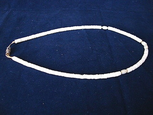 Vintage shell necklace - necklace-, carved