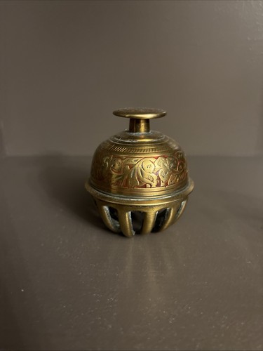 Brass elephant vintage claw - brass,
