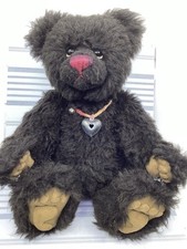 Charlie Bears Isabelle Collection Black Flecked Mohair And  Heart Necklace